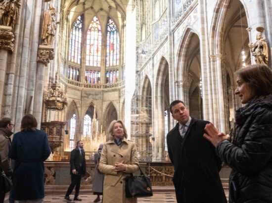 Tšehhi senati esimees Miloš Vystrčil, Ukarina raada aseesimees Oleksandr Kornienko, Läti seimi esimees Ināra Mūrniece, Leedu seimi esimees Viktorija Čmilytė-Nielsen ja Riigikogu esimees Jüri Ratas.