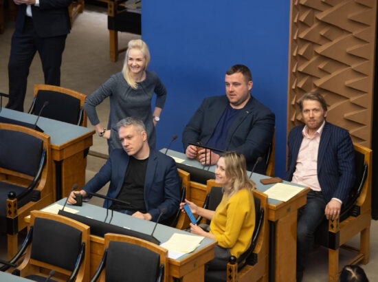 Riigikogu istung, 4. aprill 2022