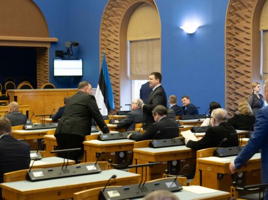 Ukraina parlamendi aseesimees Olena Kondratjuk esineb pöördumisega Riigikogu istungil