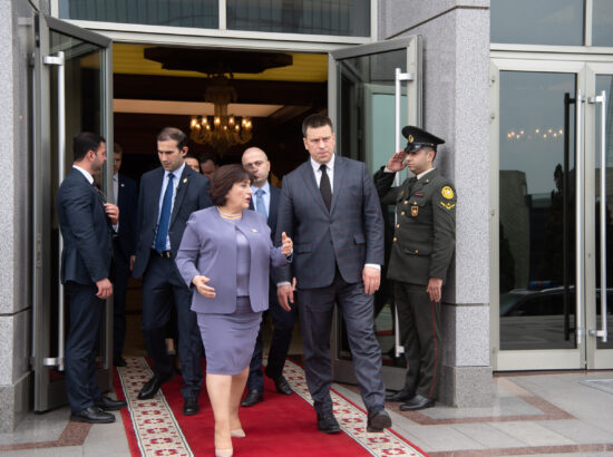 Aserbaidžaani parlamendi esimees Sahiba Gafarova ja Riigikogu esimehe Jüri Ratas