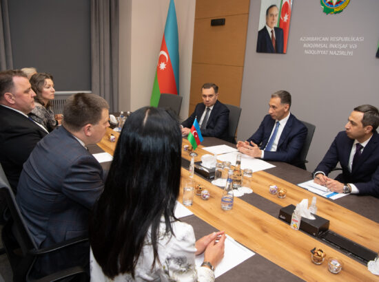 Kohtumine Aserbaidžaani digitaalse arengu ja transpordiministri Rashad Nabiyeviga.
