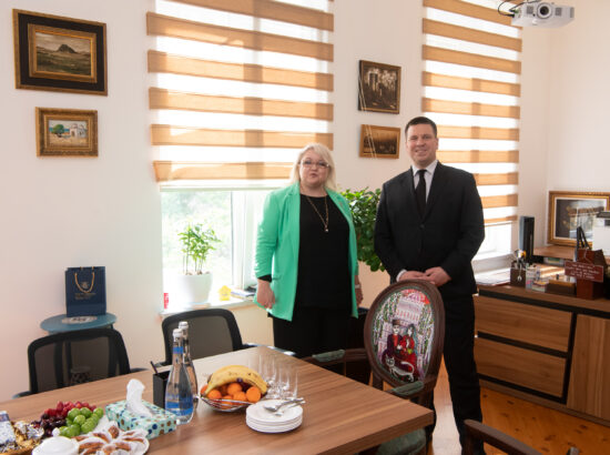 Aserbaidžaani parlamendi esimees Sahiba Gafarova ja Riigikogu esimehe Jüri Ratas