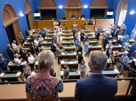 Riigikogu võttis erakorralise istungjärgu teisel istungil vastu seaduse, millega kiitis heaks Soome ja Rootsi ühinemist käsitlevad Põhja-Atlandi lepingu protokollid.