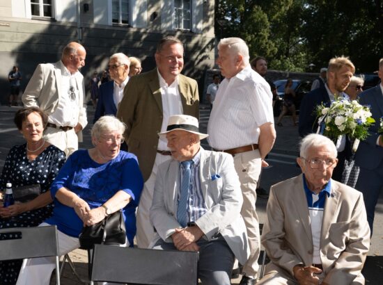 Mälestustseremoonia Toompea jalamil asuva 20. augusti kivi juures