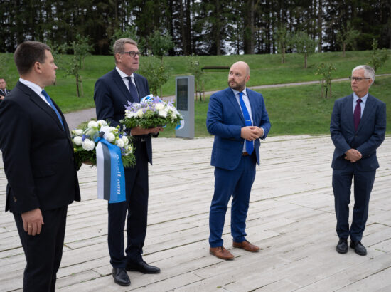 Riigikogu esimees Jüri Ratas ja  Soome parlamendi esimees Matti Vanhanen