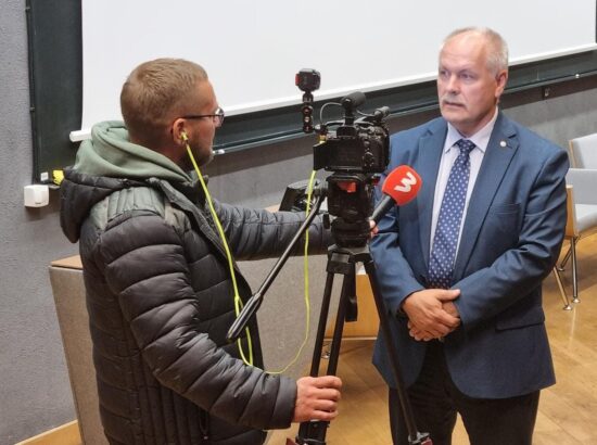 Henn Põlluaasa intervjuu TV3-le.