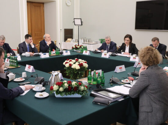 Riigikogu esimees Jüri Ratas osales esmaspäeval Varssavis Balti riikide ja Poola parlamentide esimeeste kohtumisel.