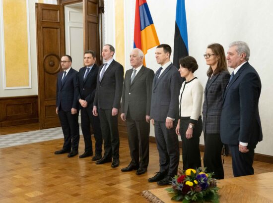 Riigikogu esimees Jüri Ratas kohtus Armeenia presidendi Vaagn Hatšaturjaniga.