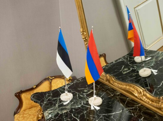 Riigikogu esimees Jüri Ratas kohtus Armeenia presidendi Vaagn Hatšaturjaniga.
