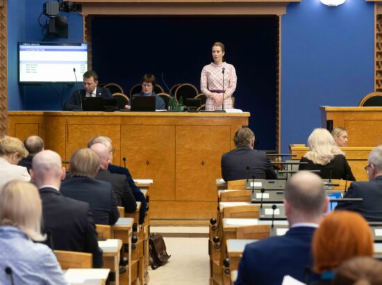 Riigikogu uue koosseisu esimeses infotunnis osalesid peaminister Kaja Kallas, siseminister Lauri Läänemets ja sotsiaalkaitseminister Signe Riisalo.
