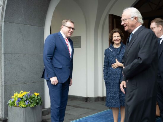 Riigikogu esimees Lauri Hussar kohtub Rootsi kuninga Carl XVI Gustafi ja kuninganna Silviaga