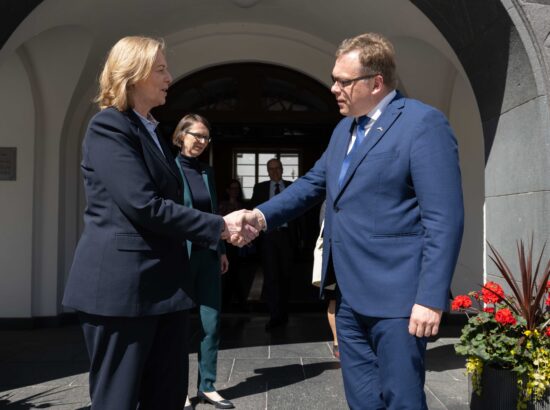 Bundestagi spiiker Bärbel Bas külastas täna Riigikogu ja kohtus Riigikogu esimehe Lauri Hussariga.