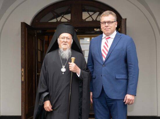 Riigikogu esimees Lauri Hussar kohtus Eestis visiidil viibiva oikumeenilise patriarhi Bartolomeusega.