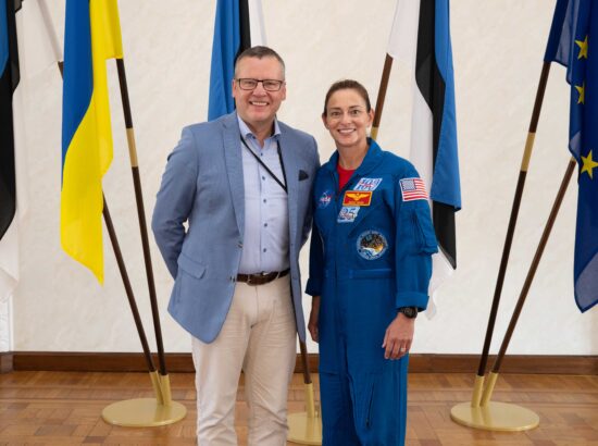 Riigikogu külastas NASA astronanut  Nicole Aunapu Mann