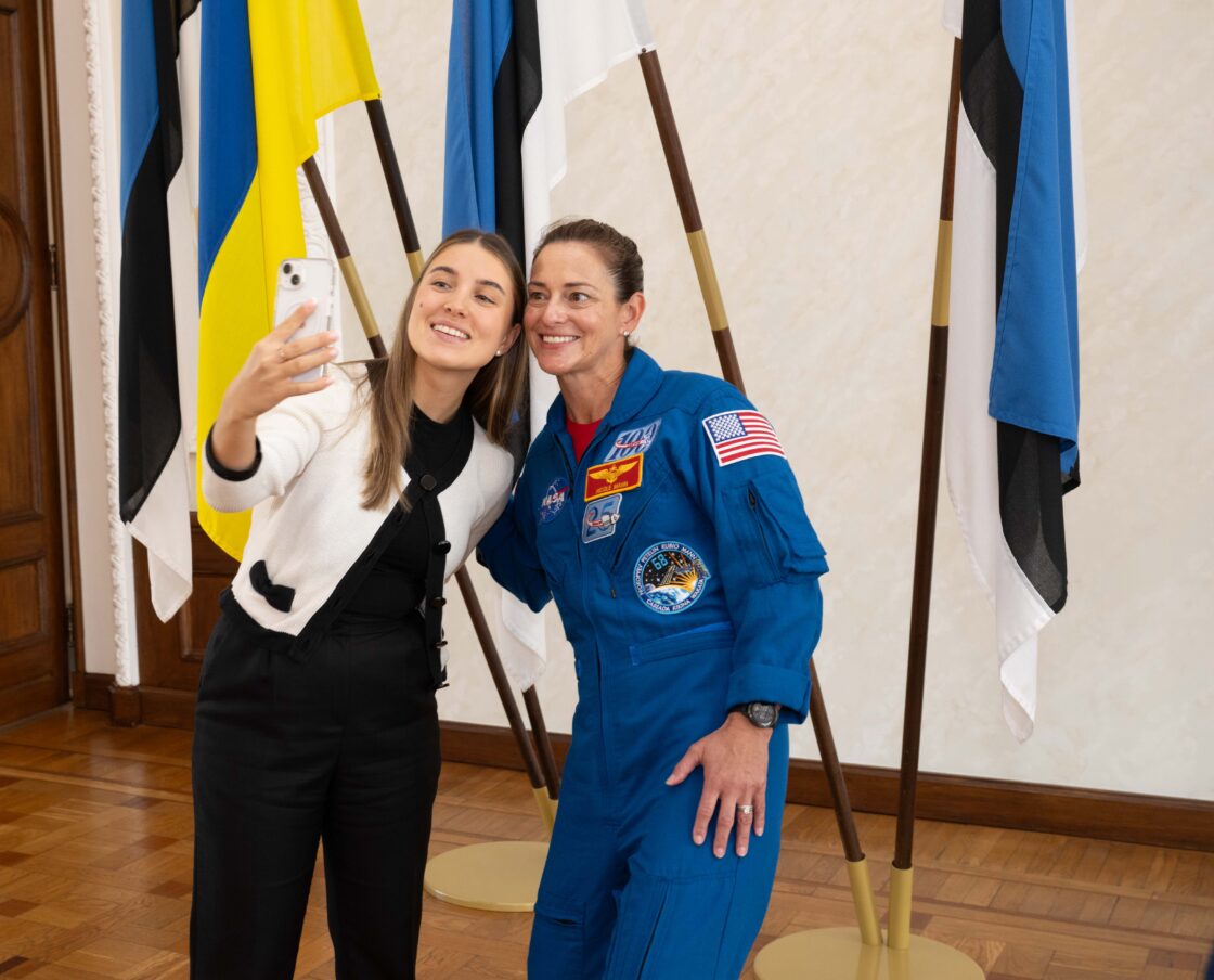 Riigikogu külastas NASA astronanut Nicole Aunapu Mann