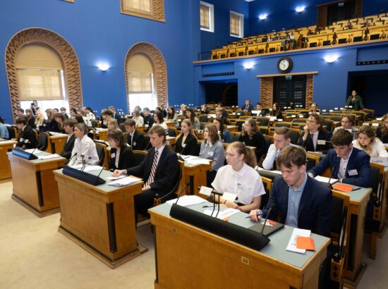 18. korda toimuv Eesti Mudel-Euroopa Parlamendi sessioon.