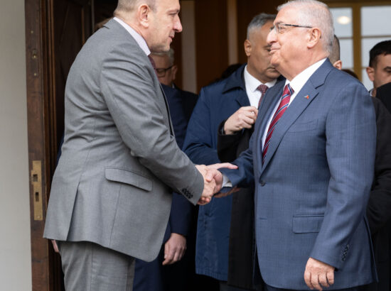 Kohtumine Türgi kaitseminister Yaşar Güleriga