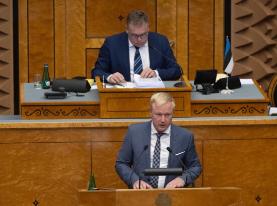 Riigikogus läbis esimese lugemise 2024. aasta riigieelarve seaduse eelnõu.