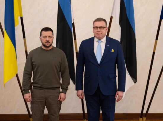 Ukraina president Volodõmõr Zelenskõi ja Riigikogu esimees Lauri Hussar