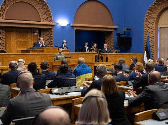 Ukraina president Volodõmõr Zelenskõi pidas Riigikogu ees kõne