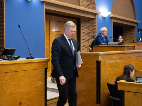 Riigikogu kuulas tänasel istungil ära justiitsminister Kalle Laaneti ülevaate „Õigusloomepoliitika põhialuste aastani 2030“ täitmise kohta 2022. aastal.