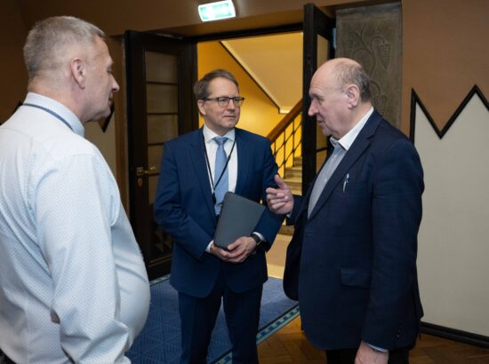 Riigikogu kuulas tänasel istungil ära justiitsminister Kalle Laaneti ülevaate „Õigusloomepoliitika põhialuste aastani 2030“ täitmise kohta 2022. aastal.