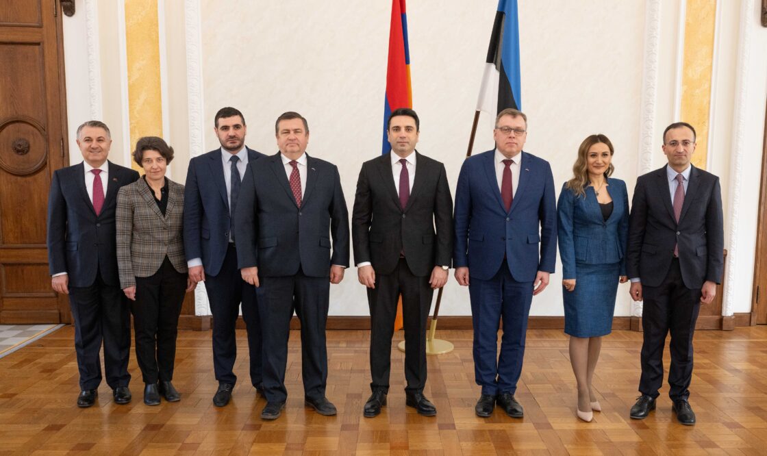 Riigikogu esimees Lauri Hussari kohtumine Armeenia parlamendi esimehe Alen Simonjaniga