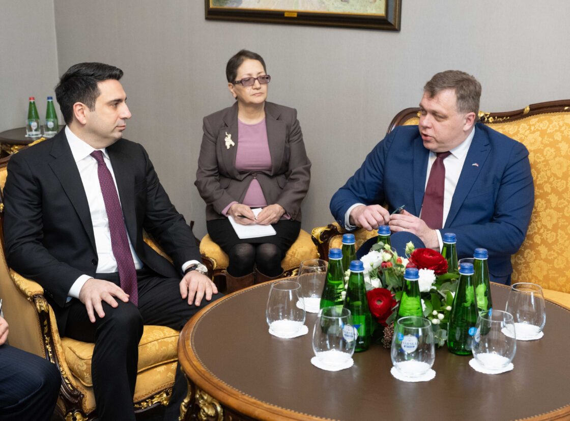 Riigikogu esimees Lauri Hussari kohtumine Armeenia parlamendi esimehe Alen Simonjaniga