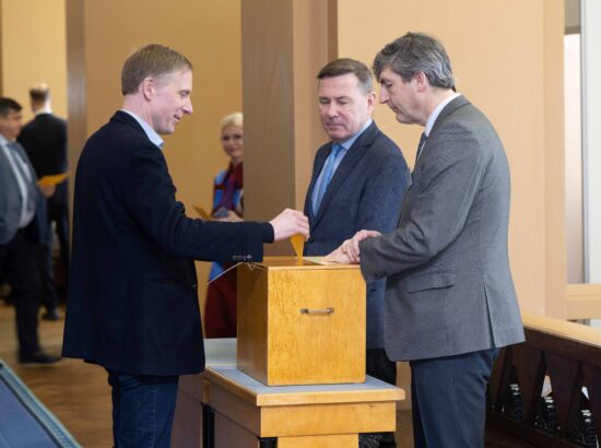 Riigikogu juhatuse valimine
