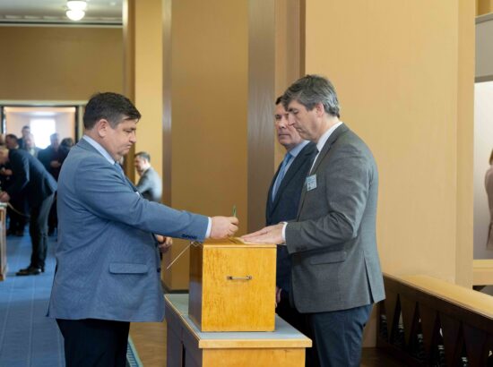 Riigikogu juhatuse valimine