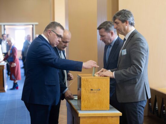 Riigikogu juhatuse valimine