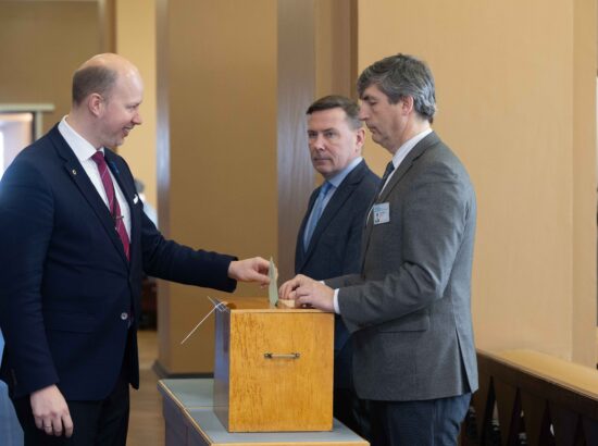 Riigikogu juhatuse valimine