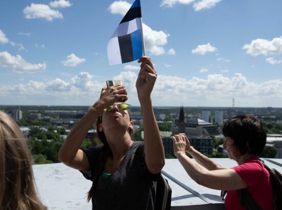 Torniekskursioonid Eesti lipu 140. aastapäeval