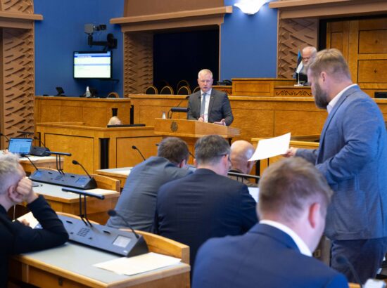 Riigikohtu liikme Oliver Kase ametivanne ja 2024. aasta lisaeelarve esimene lugemine