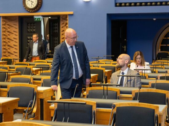 Riigikogu aseesimeeste erakorralised valimised