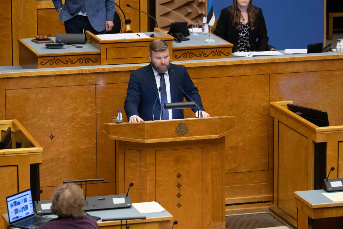 Siseminister Lauri Läänemetsa poliitiline avaldus ja rahandusminister Jürgen Ligi umbusaldamise avalduse arutelu