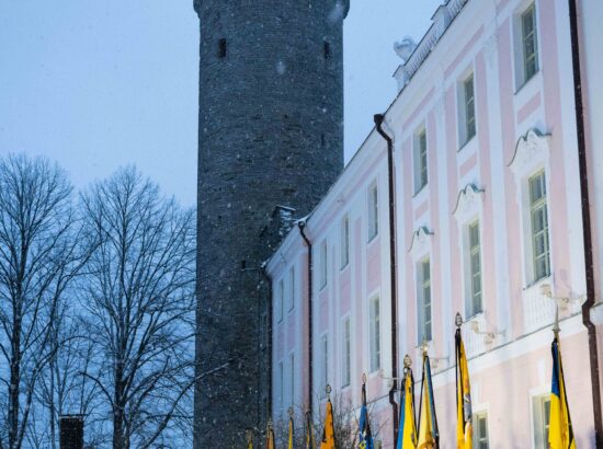 President Arnold Rüütlile pühendatud mälestushetk Kuberneri aias