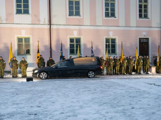 President Arnold Rüütlile pühendatud mälestushetk Kuberneri aias