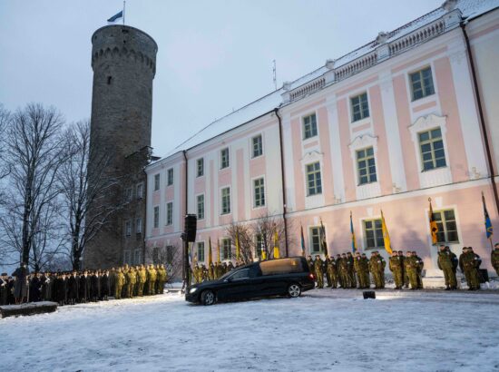 President Arnold Rüütlile pühendatud mälestushetk Kuberneri aias
