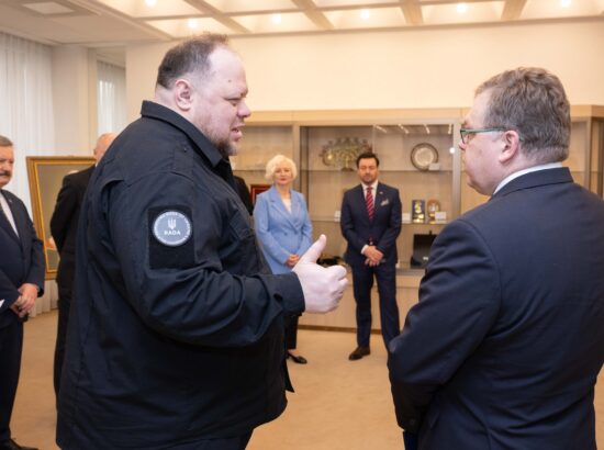 Seitsme riigi parlamentide juhid kohtuvad Leedu iseseisvuse taastamise 35. aastapäeva puhul Vilniuses.