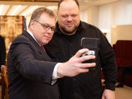Seitsme riigi parlamentide juhid kohtuvad Leedu iseseisvuse taastamise 35. aastapäeva puhul Vilniuses.