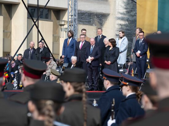 Seitsme riigi parlamentide juhid kohtuvad Leedu iseseisvuse taastamise 35. aastapäeva puhul Vilniuses.