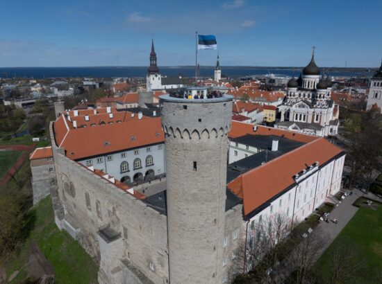 Riigikogu lahtiste uste päev.