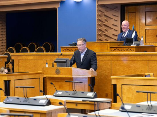 Riigikogus toimus Eesti Konservatiivse Rahvaerakonna fraktsiooni algatatud olulise tähtsusega riikliku küsimuse „Tuuletööstuse pahupoolest“ arutelu.