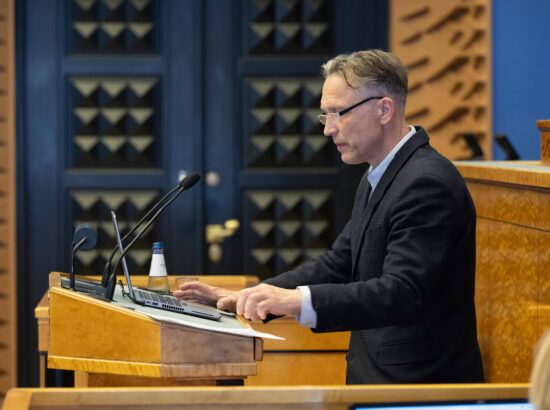 Riigikogus toimus Eesti Konservatiivse Rahvaerakonna fraktsiooni algatatud olulise tähtsusega riikliku küsimuse „Tuuletööstuse pahupoolest“ arutelu.
