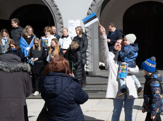 Riigikogu lahtiste uste päev.