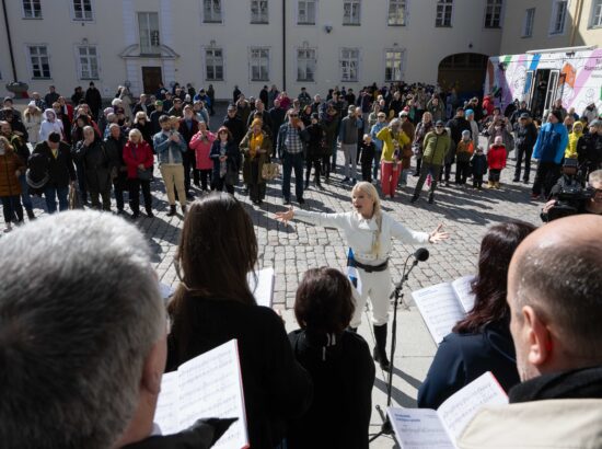 Riigikogu lahtiste uste päev.