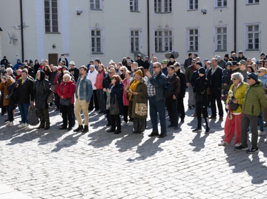 Riigikogu lahtiste uste päev.