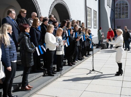 Riigikogu lahtiste uste päev.