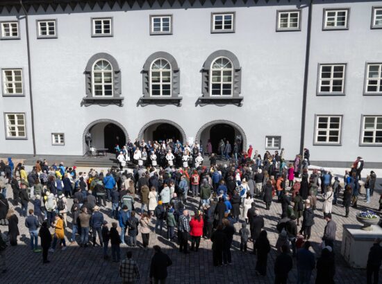 Riigikogu lahtiste uste päev.